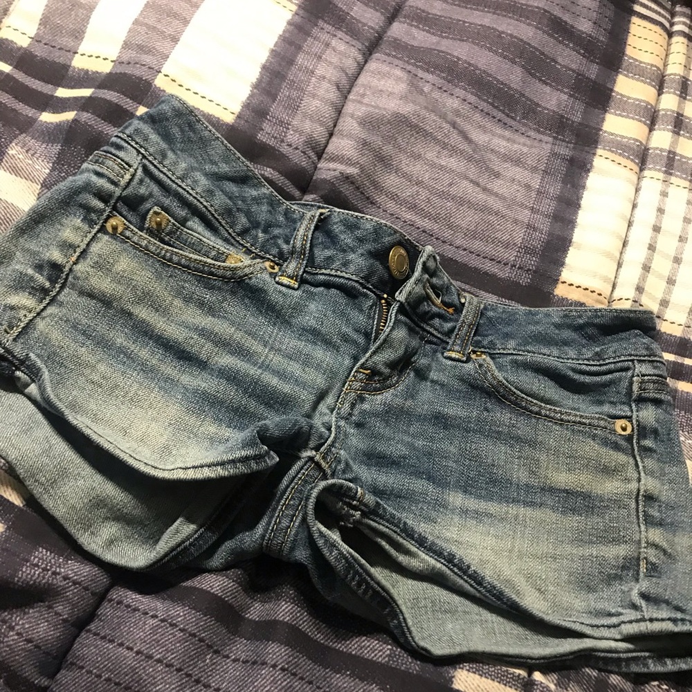 American Eagle 00 shorts